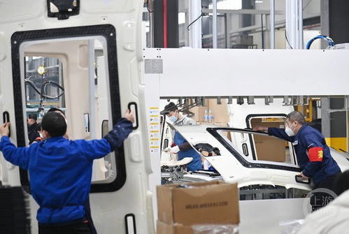 沙坪坝 橡胶制品产业升级，赋能智能网联新能源汽车产业集群，加快新质生产力发展